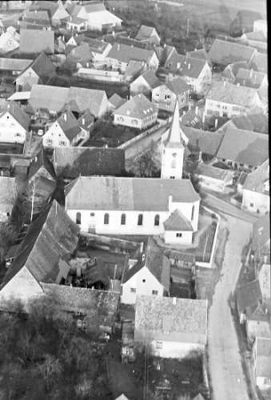 Oberrimsingen: Ortsbild von Süden
