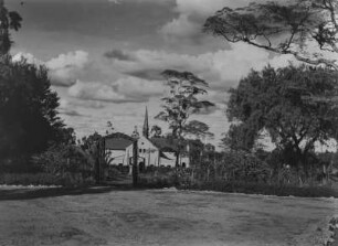 Church of the Torch : Zur Presbyterian Church of East Africa (PCEA) gehörende "Church of the Torch" in Kikuyu