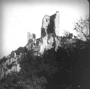 Königswinter. Ruine Drachenfels. Talseite