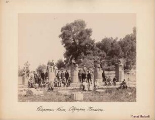 Heratempel, Heraion, Olympia: Ansicht mit Reisegruppe