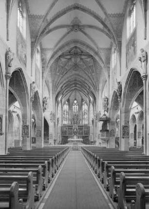 Katholische Pfarrkirche Maria Königin der Engel