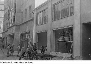 Renovierungsarbeiten am Messehof