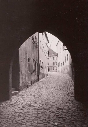 Bautzen, Blick durch das Nikolaitor