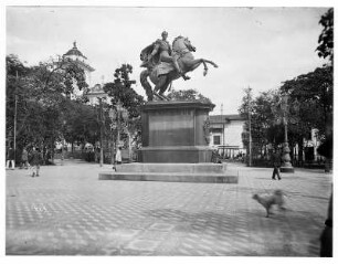 Caracas (Venezuela). Altstadt. Bolivar-Platz (Plaza Bolívar de Caracas). Stadtteilansicht mit Denkmal Simón Bolívars