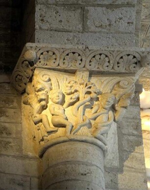 Romanische Kapitelle im Inneren — Kapitell 36: Sündenfall