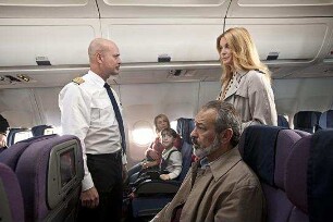 Business As Usual - Die Angst fliegt mit