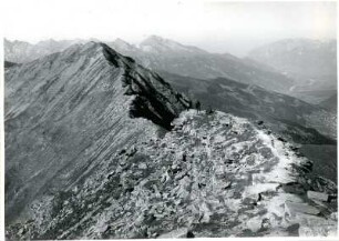 Schweiz, Graubünden. Ostalpen, Stützerhorn bei Churwalden mit Blick ins Rheintal bei Chur