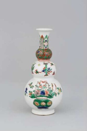 Dreifach gebauchte Kürbisvase (sanjie huluping 三节葫芦瓶)