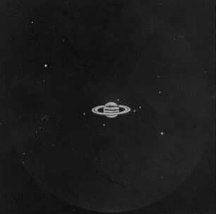 Saturn mit seinen Monden : Technikgeschichte | Astronomie | Planeten