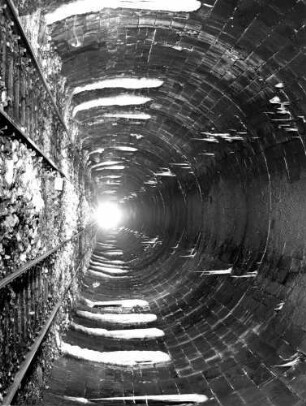 Eubigheimer Tunnel Gewölbe Eisbildung