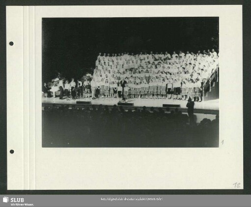 Bergsteigerchor mit Jugendchor und Instrumentalgruppe