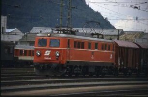 Bludenz Lok 1044 082 Güterzug