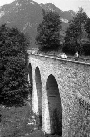 Ramsau: Bogenbrücke der Alpenstraße