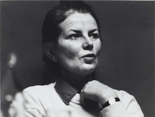 Helga Schütz