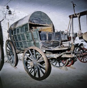 Ronneburg. Burgmuseum Ronneburg. Planwagen