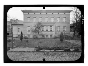 Potsdam-Brandenburger Vorstadt, Allee nach Sanssouci 8. Villa. Straßenfront