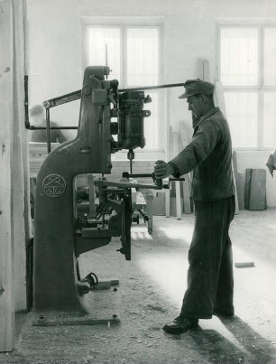 Altes Bürogebäude Philipp Holzmann AG und Wiederaufbau, Frankfurt am Main, 1951