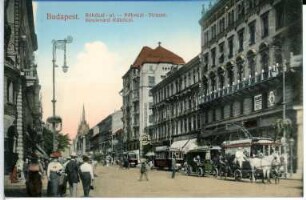 Budapest. Rákoczi-Strasse mit Straßenbahn
