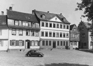 Gasthaus 'Zum Bären'; Frankfurt, Höchster Schloßplatz 8