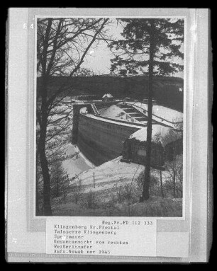 Talsperre Klingenberg. Sperrmauer. Gesamtansicht vom rechten Weißeritzufer