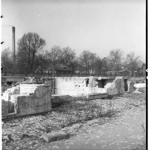 Negativ: Ruine, Grazer Damm 221, 1954