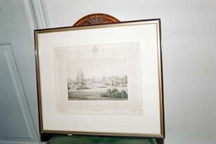 Schloss Ahrensburg: Innenansicht: Radierung mit Rahmung, Motiv [Herrenhaus] Klinken, auf Stuhl gelehnt: August 1994