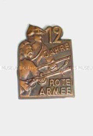 Rote Armee, 12 Jahre