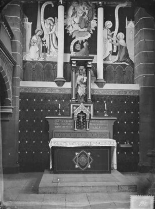 Altar mit Madonna