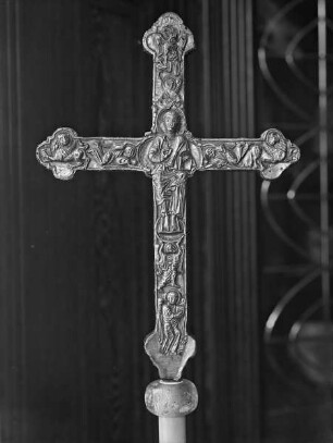 Segnender Christus und die vier Evangelisten