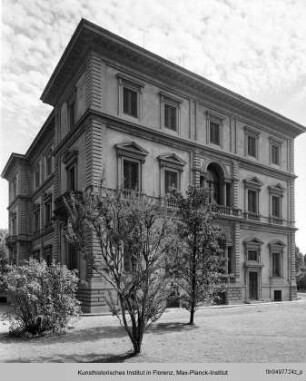 Palazzo dei Congressi & Villa Vittoria, Villa Vittoria, Florenz