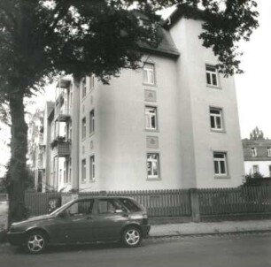 Dresden-Trachau, Stephanstraße 7/Cottbuser Straße 27. Doppelwohnhaus. Um 1910. Eckansicht