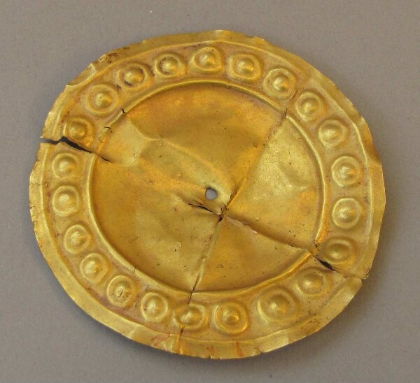 Jewellery plate made from sheet gold