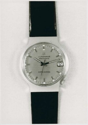 Junghans Herrenarmbanduhr "electronic" "dato-chron" "67/4751" von Udo Schultheiss