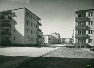 Siedlungsbauten Müllerstr. (Taut), Berlin, 1930