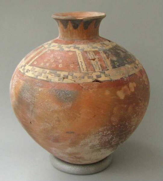 Clay vessel