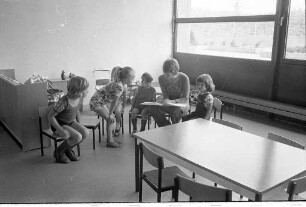 Städtischer Kindergarten in der Wohnanlage der Eigentums-Wohnbau-GmbH EWG beim Rüppurrer Schloss