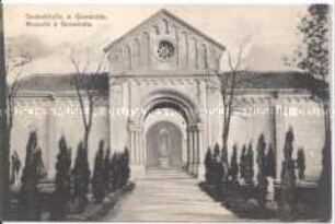 Die Gedenkhalle in Gravelotte