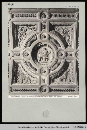 Tonnengewölbe mit christlichen und mythologischen Darstellungen