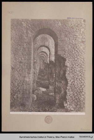 Tempel des Jupiter Anxur, Tempio di Giove Anxur, Tempio di Giove Fanciullo, Tempio di Giove Anxurate, Palazzo di Teodorico, Terracina