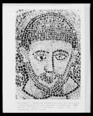 Mosaikgrabstein des Optimus