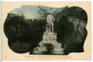 Budapest. Ignaz-Semmelweis-Denkmal (1906) : Budapest. Denkmal für den Hygieniker Ignaz Semmelweis (1906; Alajos Strobl) auf dem Elisabethplatz
