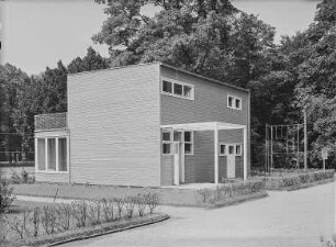 Reihenhaus "Südbelichtung" : Dresden. Internationale Hygieneausstellung 1930/1931. Reihenhaus "Südbelichtung" (vor 1930; G. Lüdecke)