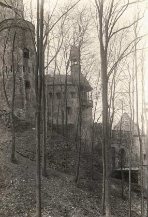 Rochsburg. Schloss Rochsburg, Torbastionen (1. Tor)