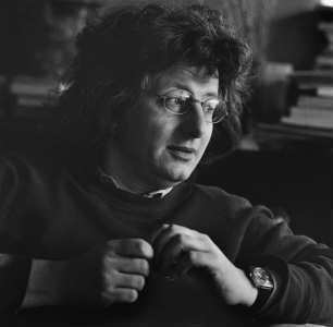 Peter Esterhazy (geb. 1950; ungarischer Schriftsteller und Essayist). Budapest, 1991