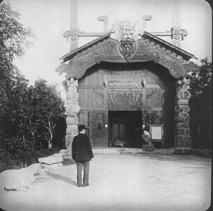 Harz, Hexentanzplatz. Walpurgishalle (1901; B. Sehring, Idee und Ausmalung H. Hendrich). Eingangsseite. Diapositiv, vor 1914