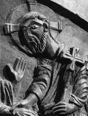Jesus und Petrus gehen über das Meer, Bernwardsäule, Dom zu Hildesheim