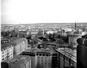 Dresden-Neustadt. Albertplatz und Albertstraße. Blick vom Turm der Dreikönigskirche