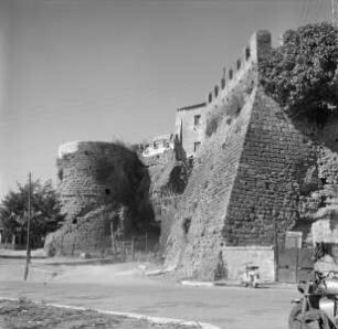 Wehrmauer
