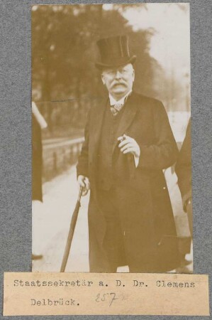 Staatssekretär a. D. Dr. Clemens Delbrück
