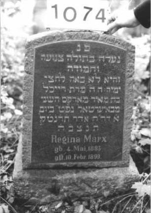 Grabstein 1074